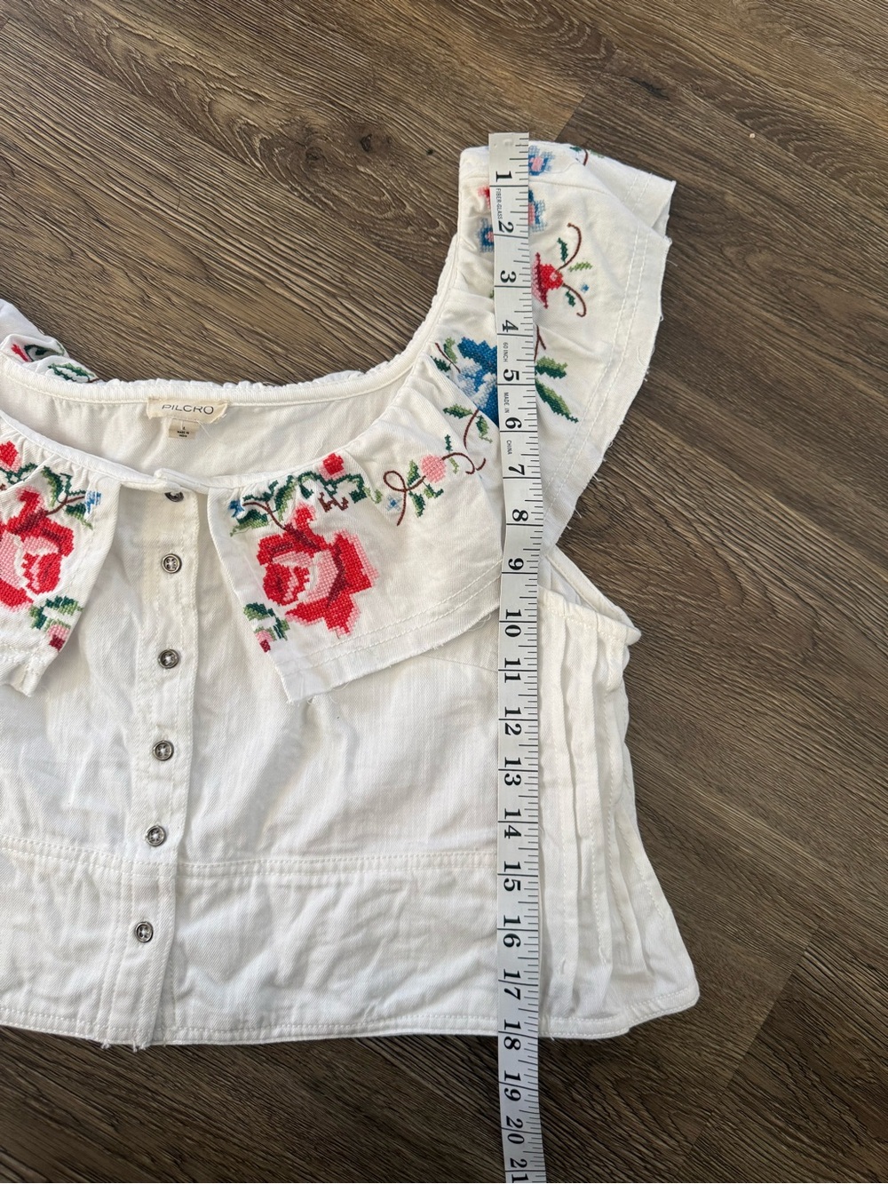 Anthropologie Pilcro Embellished Ruffle Collar Top Size Large - Picture 4 of 9